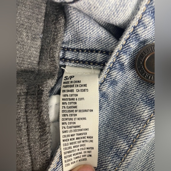 American Eagle Sweater Jean Jacket - Picture 4 of 6